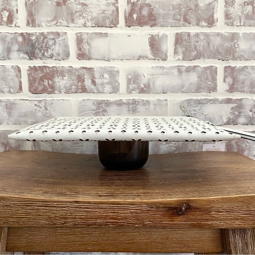 Micheal Kors • XL Laser Cut Leather Clutch • Perforated Floral Geometric Pattern - Picture 11 of 15